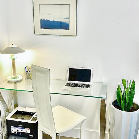 Entire New Cozy And Modern 2-Storey House Ванкувер Экстерьер фото