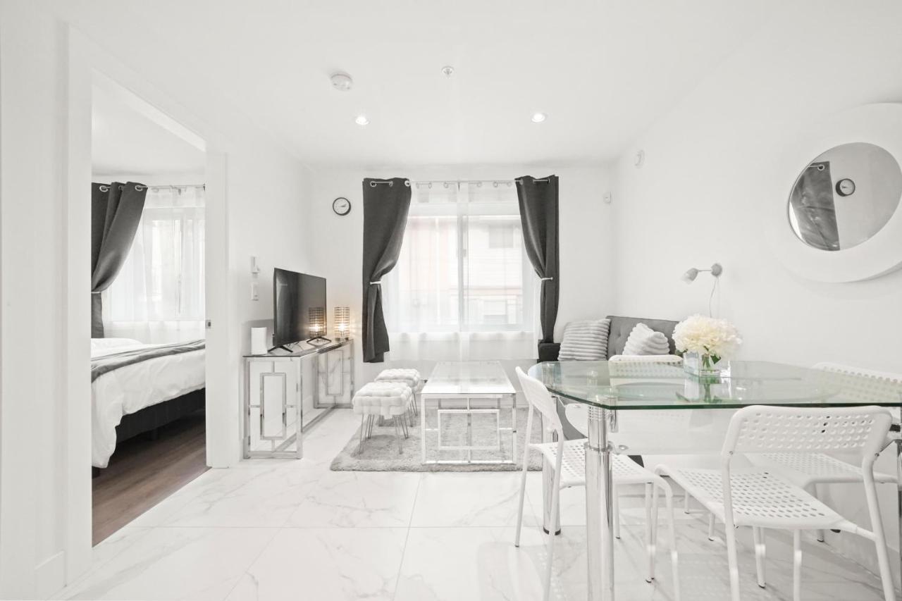Entire New Cozy And Modern 2-Storey House Ванкувер Экстерьер фото